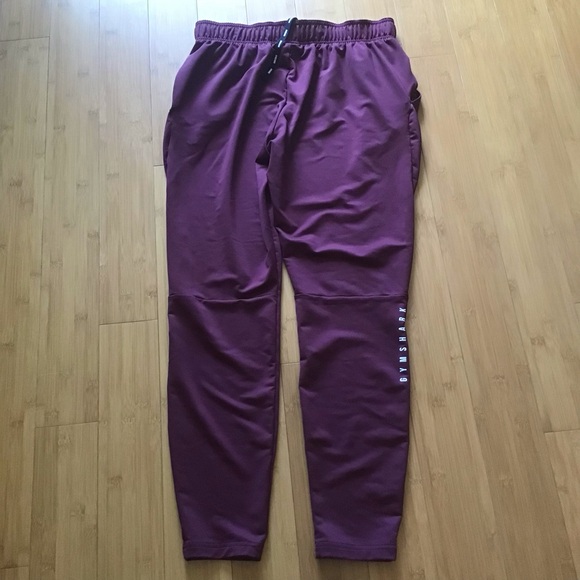 NWOT GYMSHARK SPORT JOGGERS
Slim Fit Baked Maroon - Picture 7 of 9